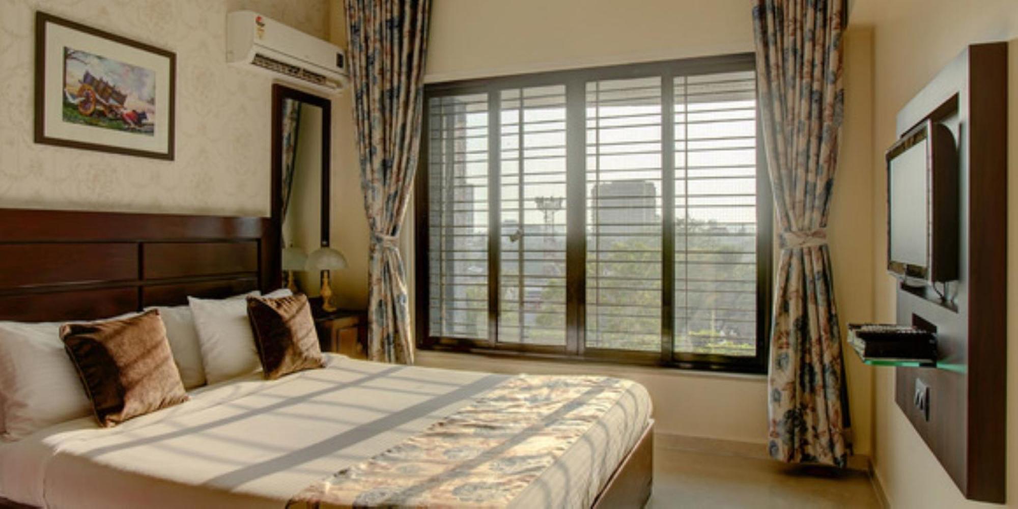 Hotel Lalco Residency Bombay Esterno foto