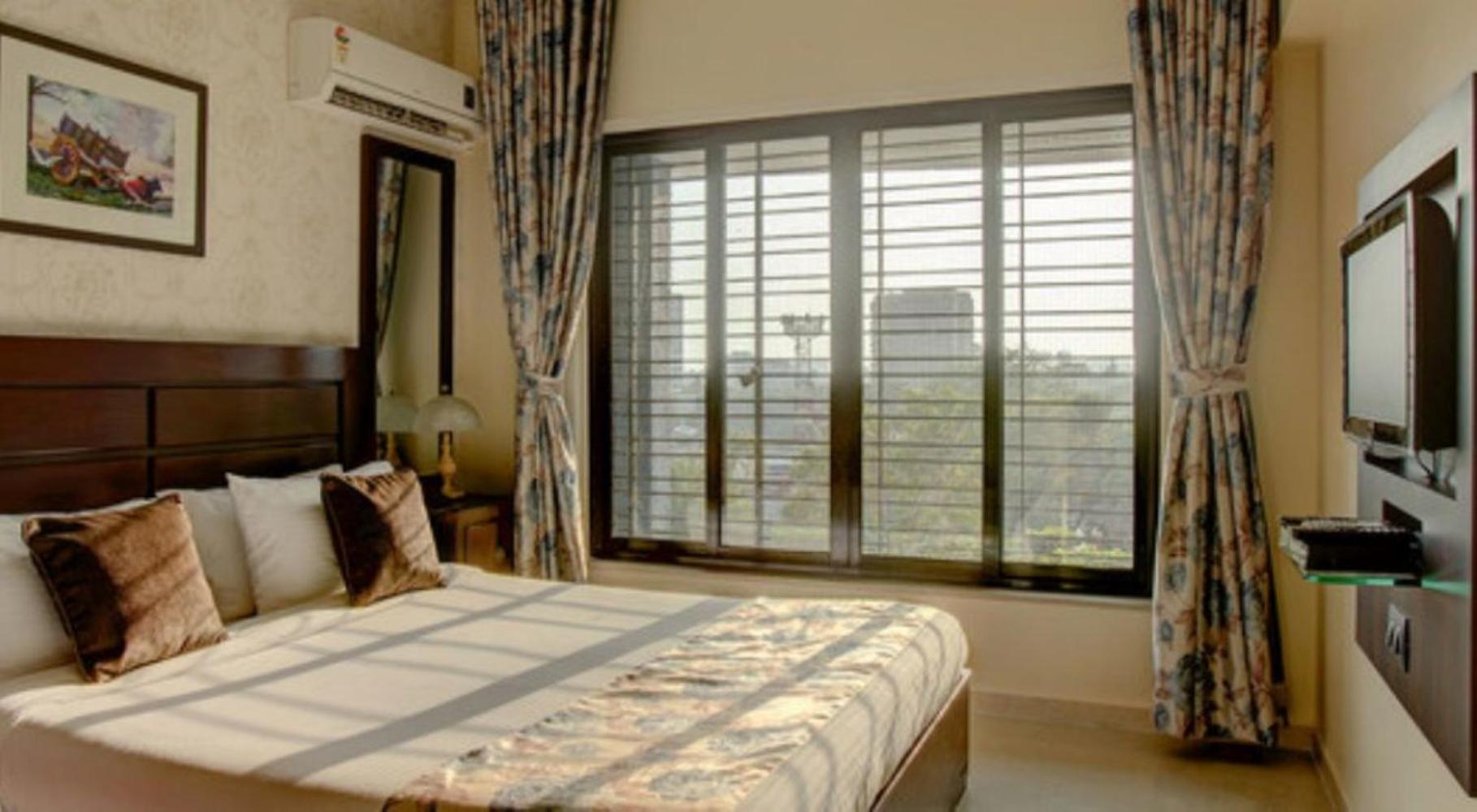 Hotel Lalco Residency Bombay Esterno foto