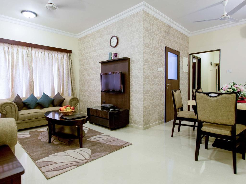 Hotel Lalco Residency Bombay Esterno foto